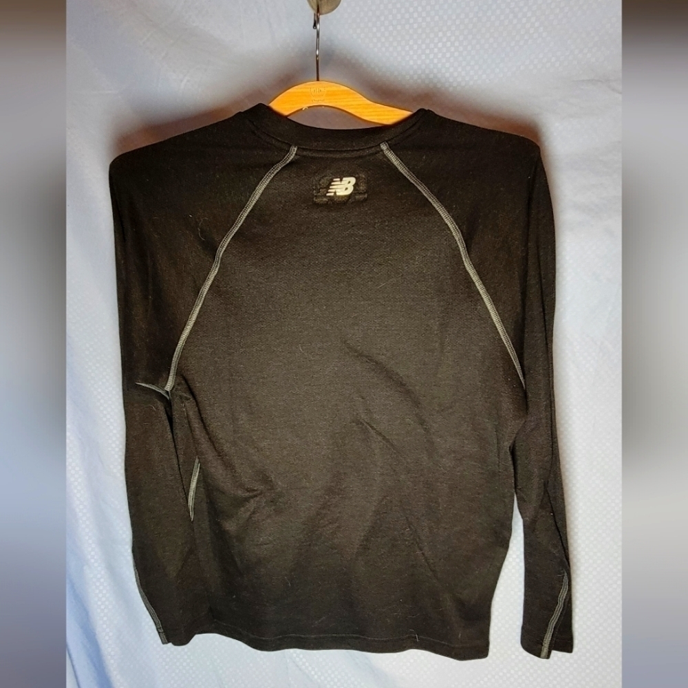 Mens Large New Balance Shirt - Picture 2 of 3